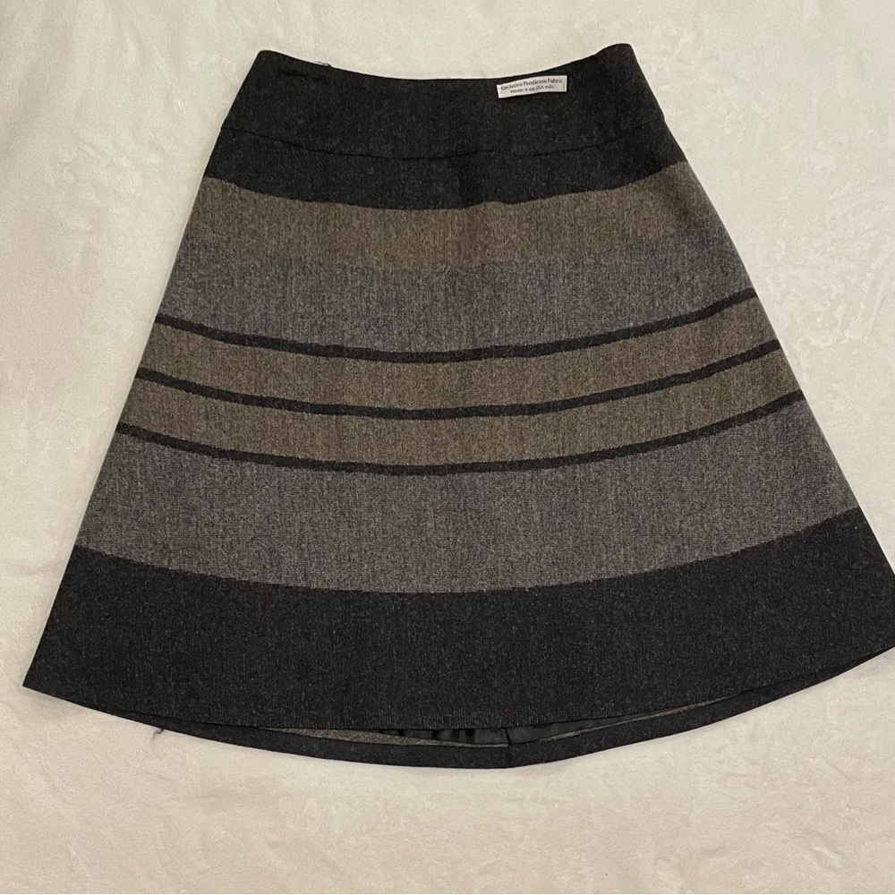 Women’s Pendleton 100% Virgin Wool Brown Gray Skirt Lined Size 4